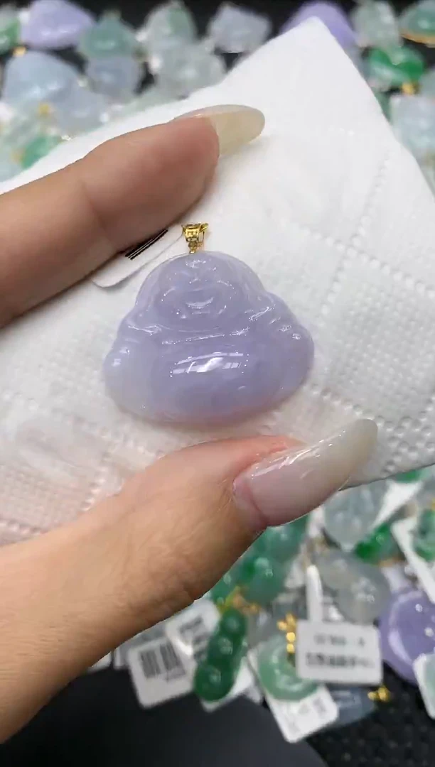 颈饰18K金镶嵌翡翠1111111111