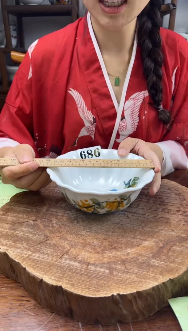 瓷片 手绘（花边碗）686