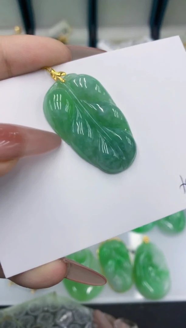 颈饰未镶嵌翡翠111111
