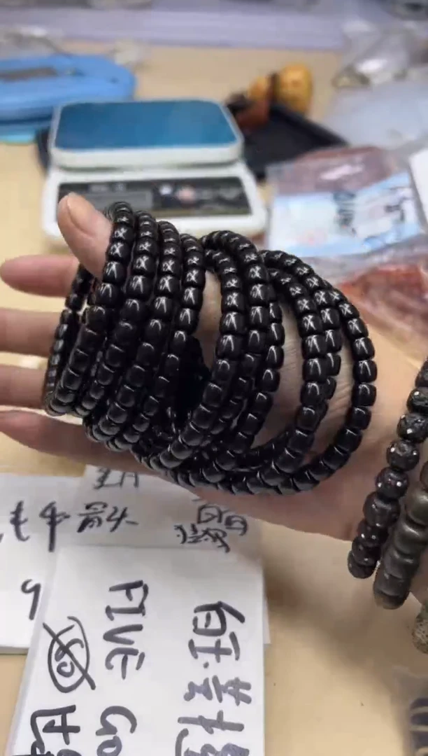 【闪购商品】椰蒂手串012010 椰蒂直切手工干磨单圈