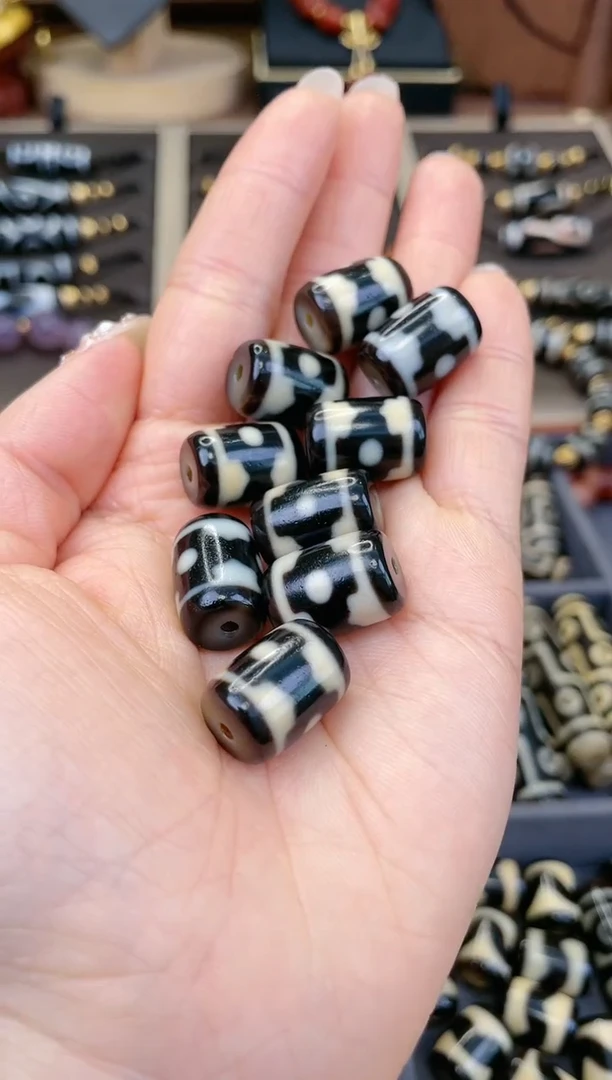 【闪购商品】玛瑙/玉髓单珠未镶嵌上肯坦三多样性发货选其一