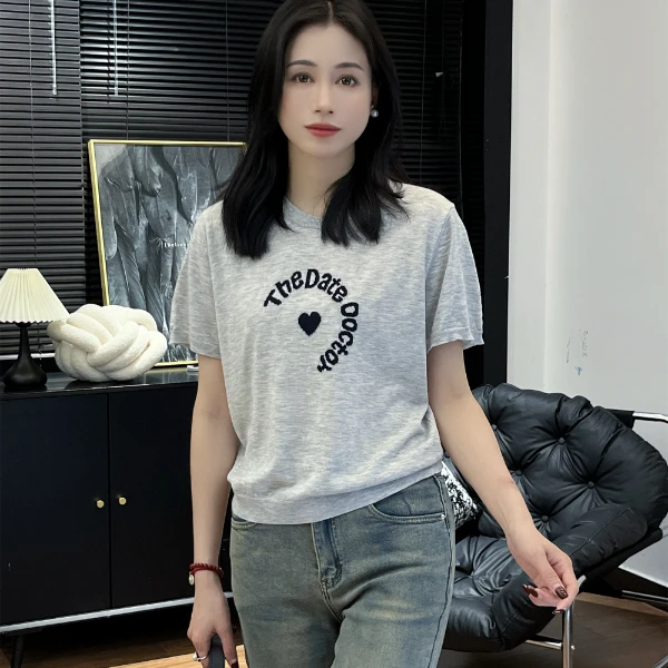 【Si&华严选】韩版时尚百搭休闲字母爱心刺绣撞色短袖针织上衣QL209