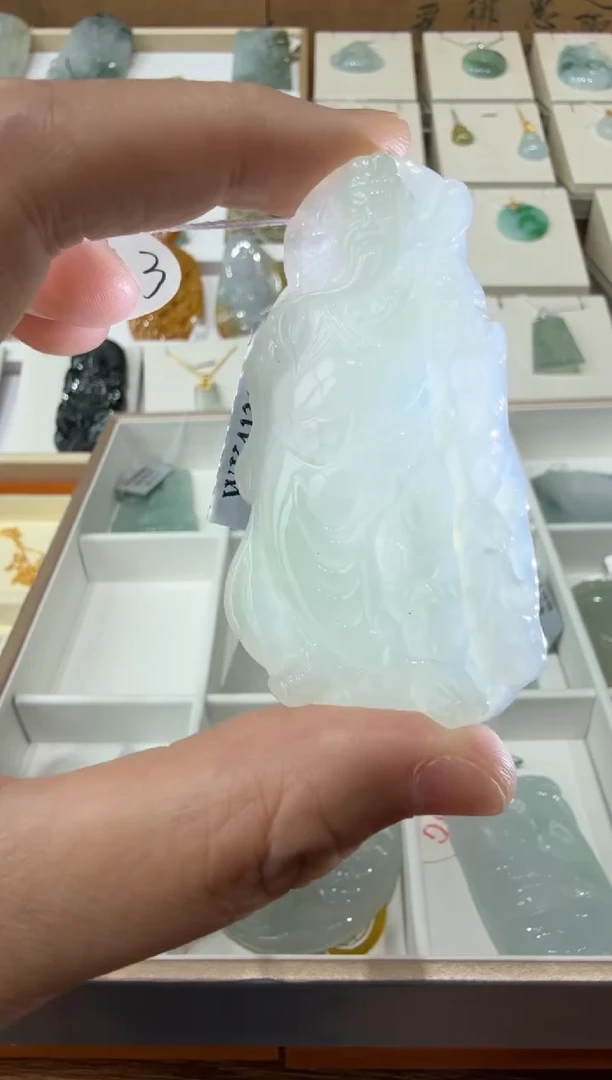 翡翠挂件未镶嵌A货翡翠多样性孤品