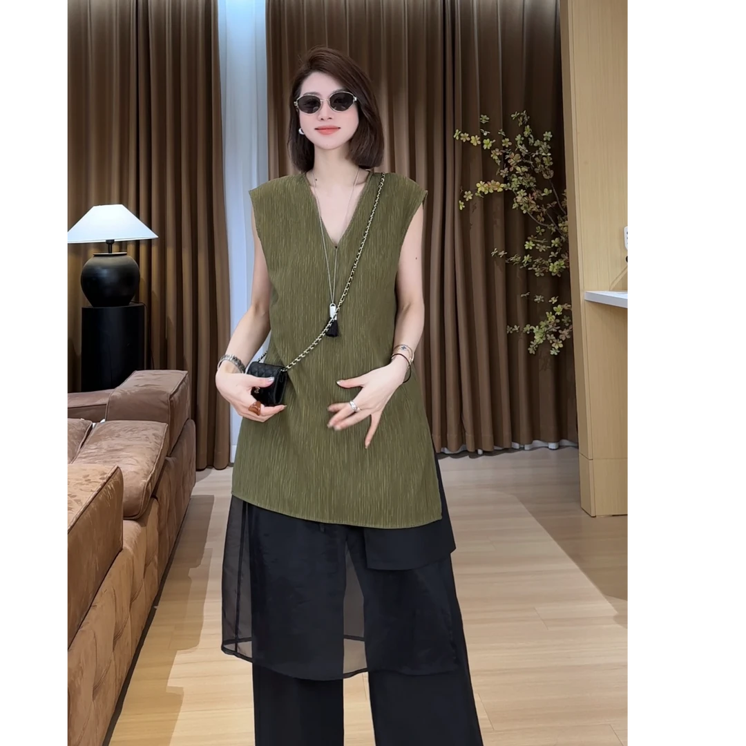 YYOUHAN 2025夏季极简风肌理松弛感V领醋酸无袖背心T恤 2505C2953