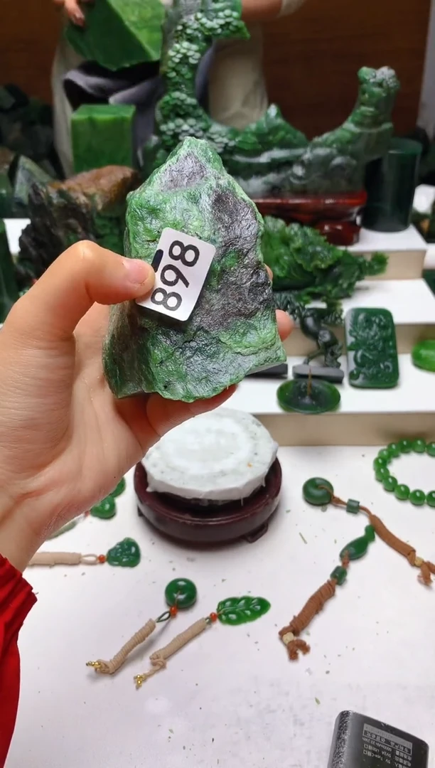 未镶嵌和田玉珠宝半成品1