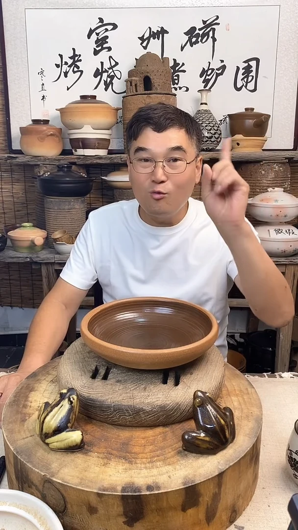 复古土菜钵（无盖）可干烧口径26厘米