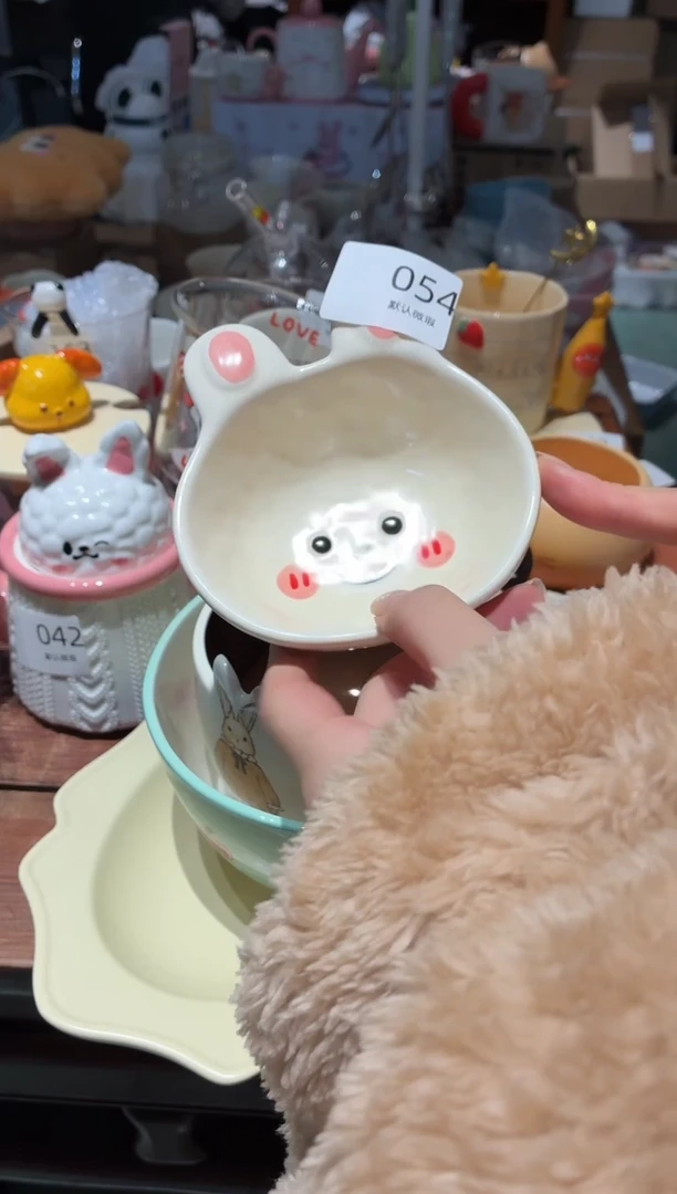 瓷054兔子蘸料碗 瑕疵