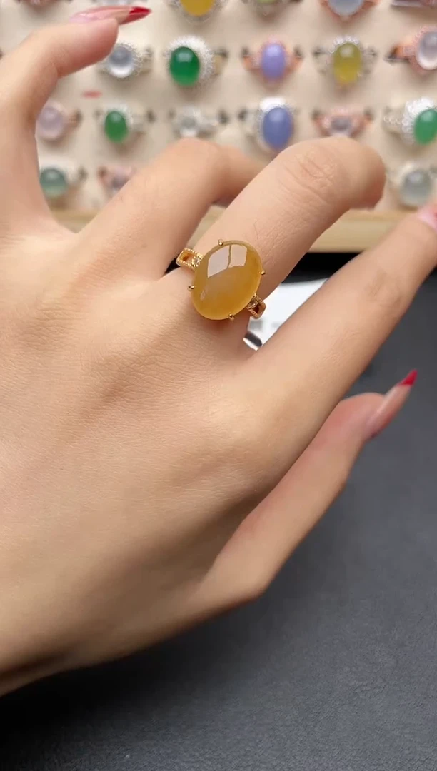 【闪购商品】翡翠戒指银S925镶嵌一物一证一礼盒