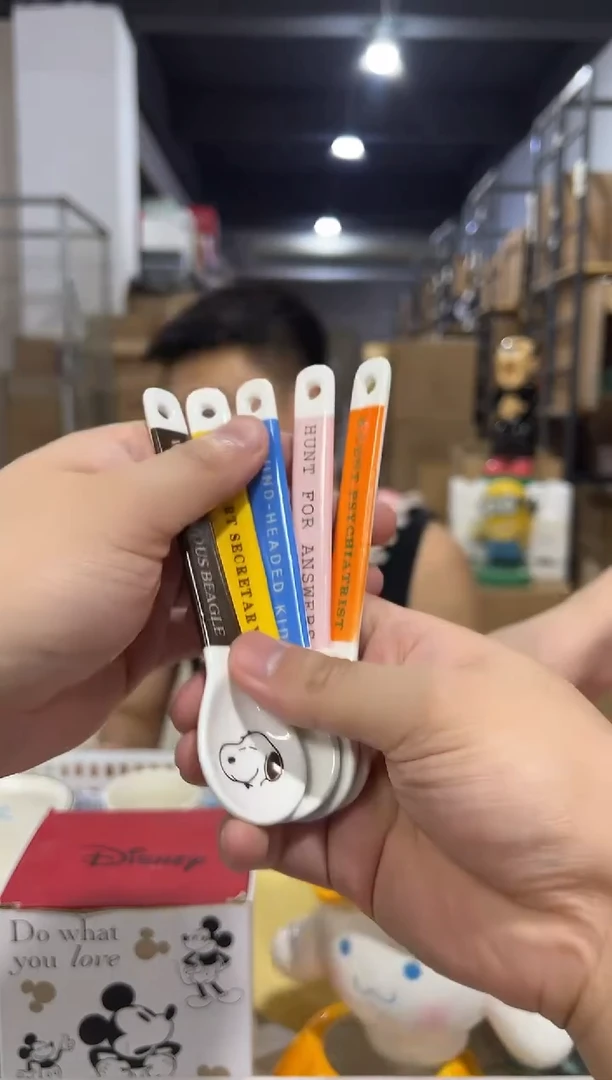 瓷片史努比甜品勺5件套