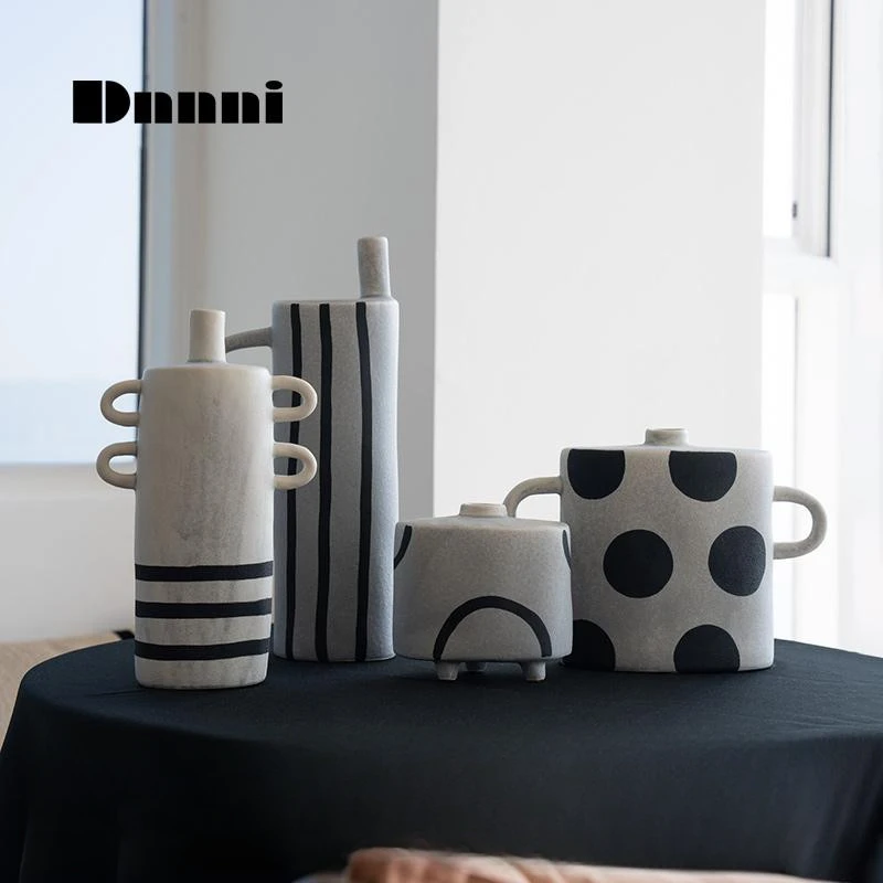 Dnnni创意北欧风陶瓷花瓶摆件家居书房民宿餐厅客厅桌面卧室酒店