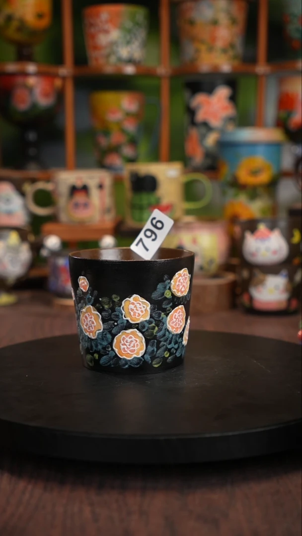 釉下手绘陶瓷杯子