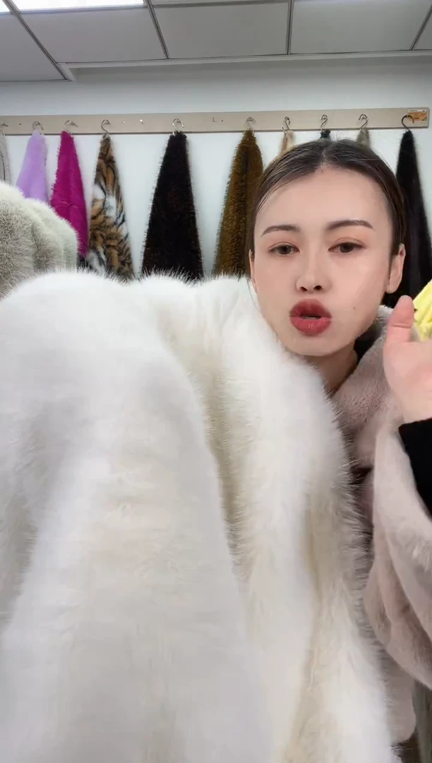 狐狸毛A75，尺寸1.9*2