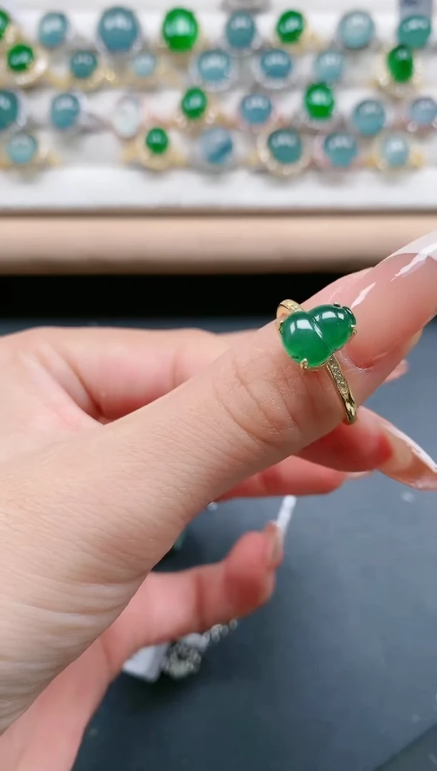 【闪购商品】翡翠戒指银S925镶嵌111111