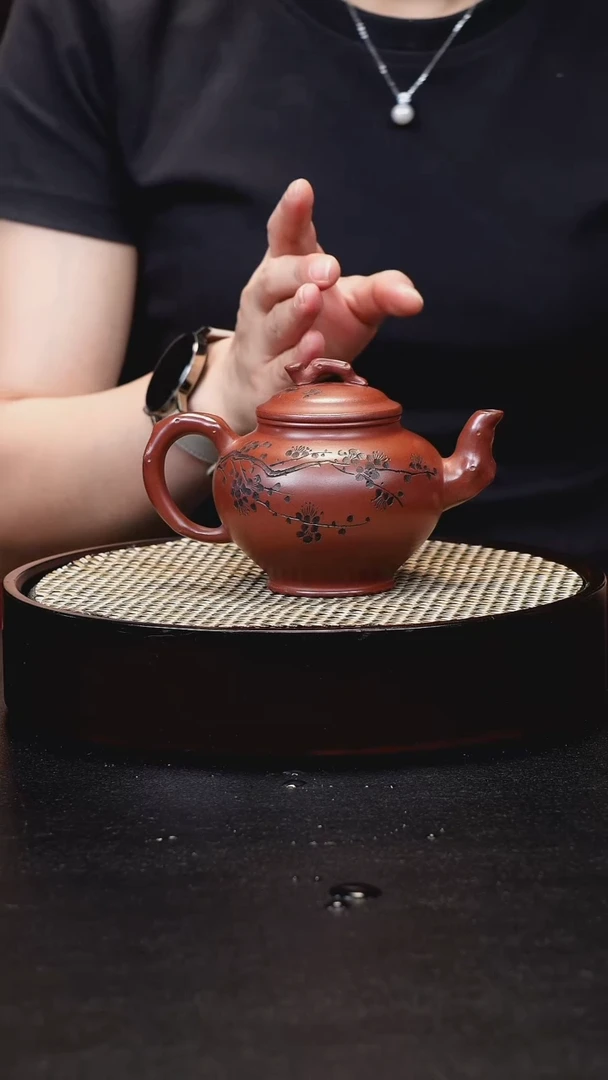茶壶紫砂紫砂龙血报春