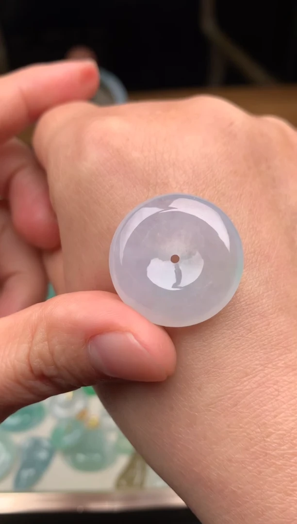 吊坠(不含链)未镶嵌翡翠吊坠