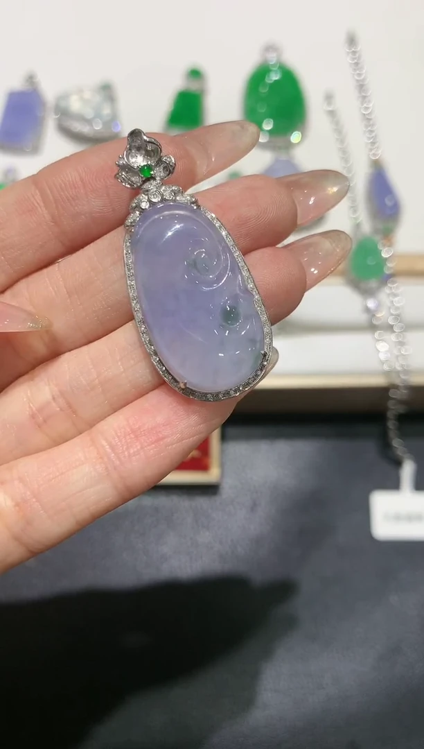 【闪购商品】翡翠吊坠(不含链)18K金镶嵌团购3