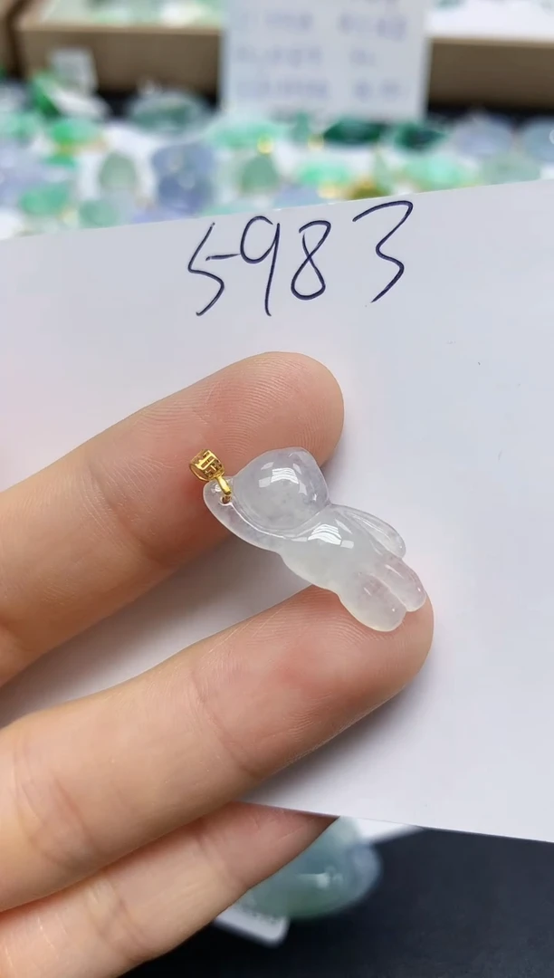 翡翠未镶嵌颈饰天然缅甸翡翠A货