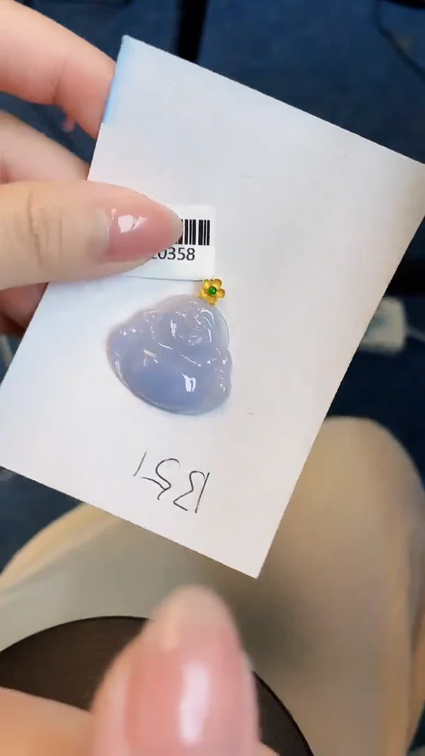 翡翠18K金镶嵌颈饰0000000000