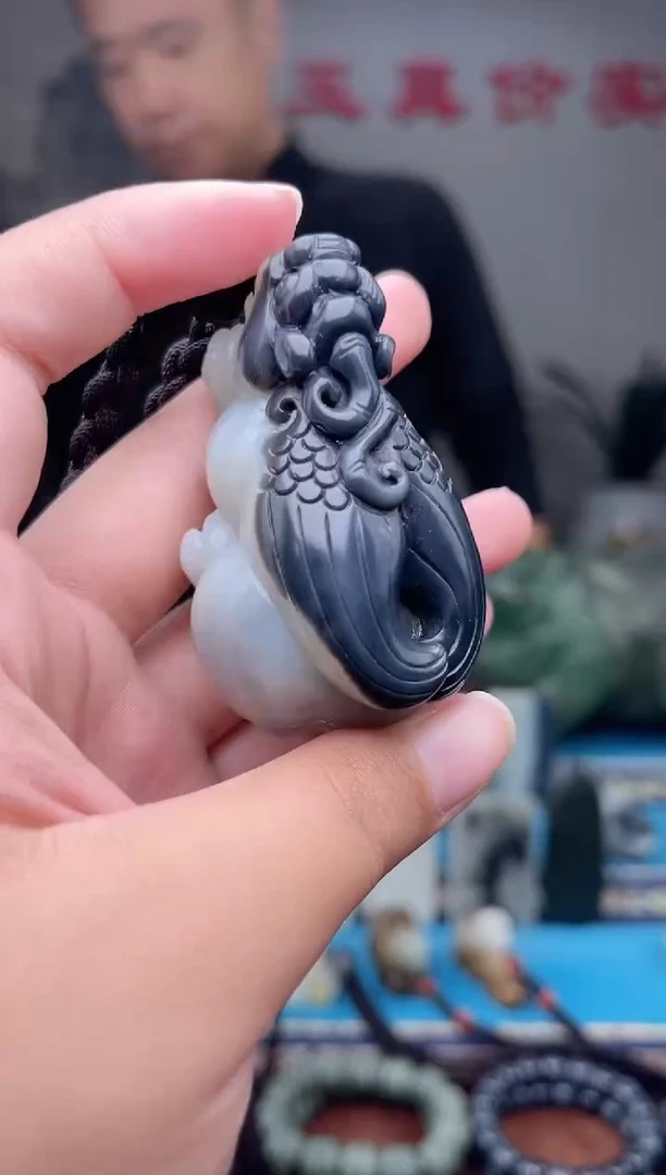 未镶嵌和田玉挂件1