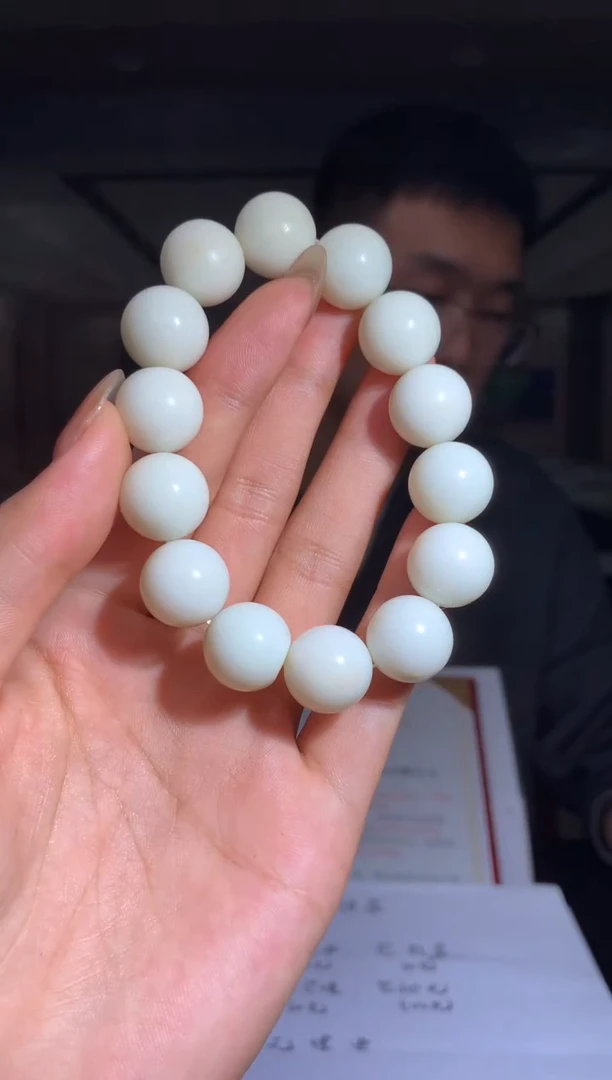 【闪购商品】定制和田玉Boss阳天然和田玉（拍一发一）