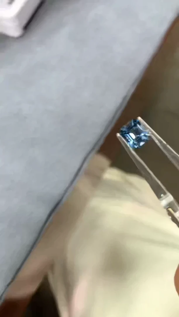 裸石海蓝宝石1.38ct GUILD95154