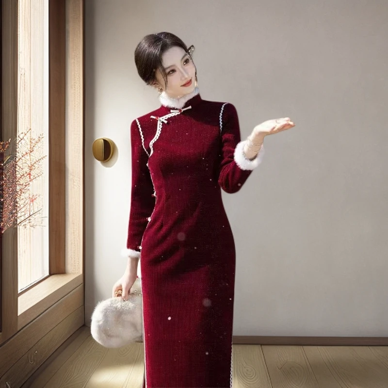 【踏雪寻梅】2025中国风中式婚庆冬季红色加绒旗袍显瘦时尚A28