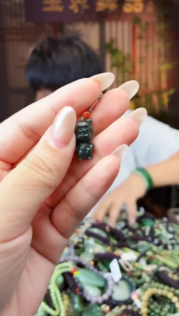 颈饰未镶嵌和田玉多样性发货拍一发一