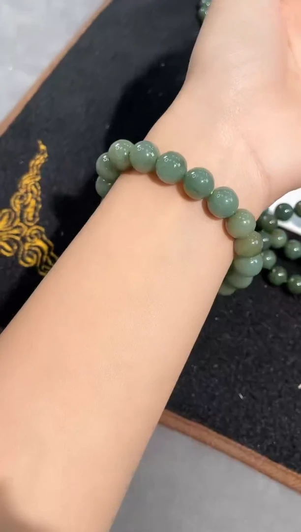 【闪购商品】水晶手链未镶嵌24号翡翠单圈