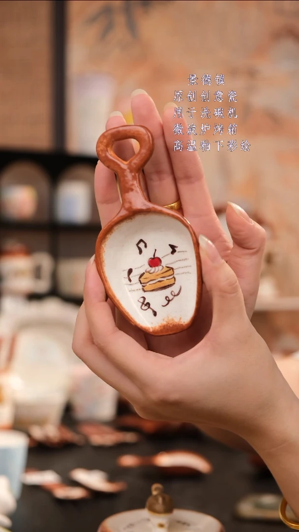 摆件景德镇手工手绘设计师款