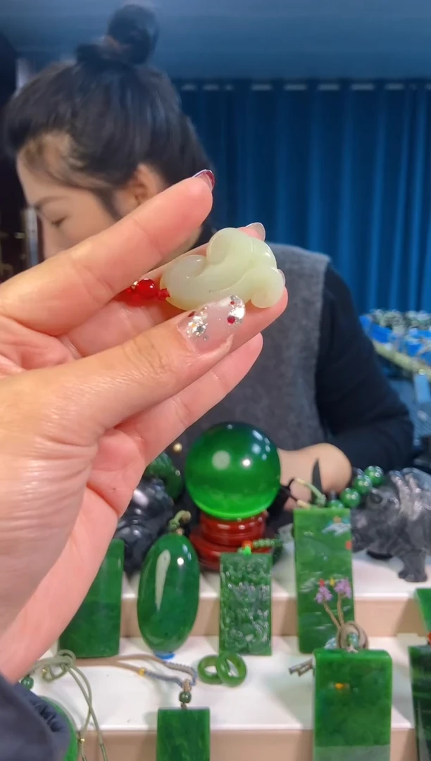 【闪购商品】和田玉挂件未镶嵌1