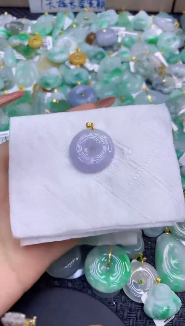 颈饰未镶嵌翡翠天然缅甸A货翡翠