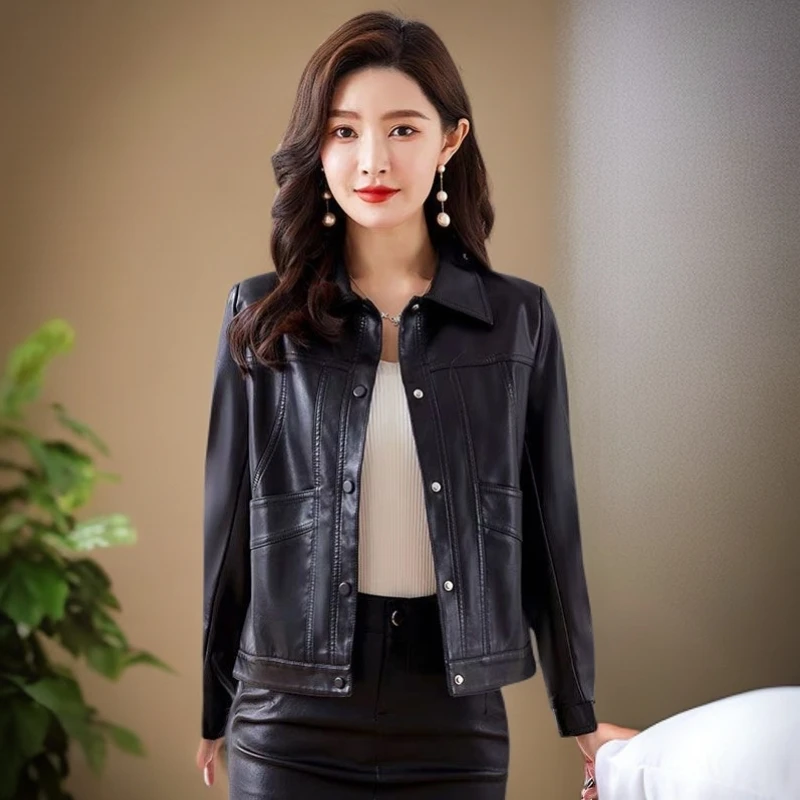 海宁皮衣女皮夹克短款时尚女单皮外套春秋318显瘦韩版秋季大码