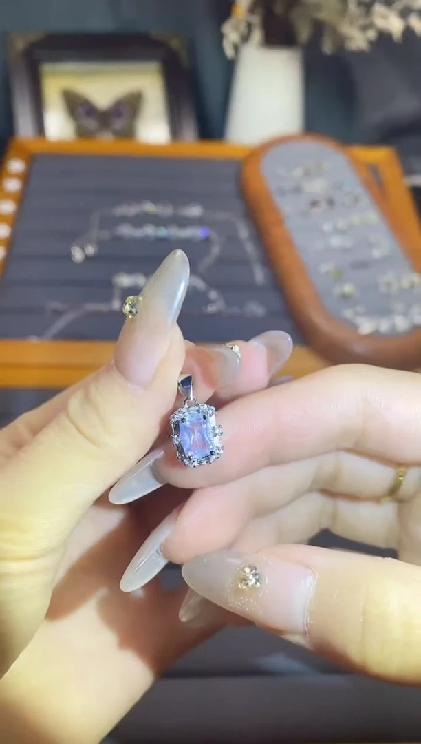 【闪购商品】水晶手链银S925镶嵌A49