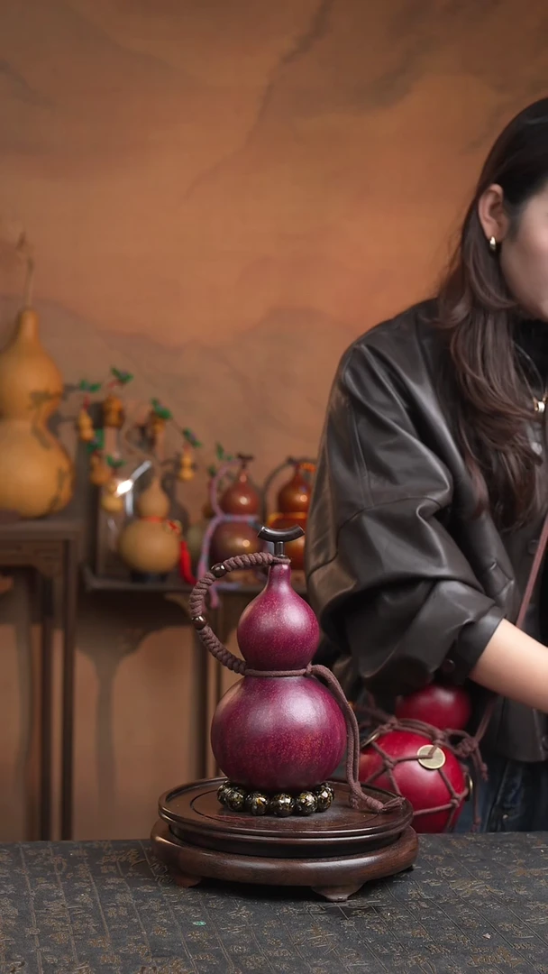 753号葫芦一物一拍  拍拍退退限购拉黑