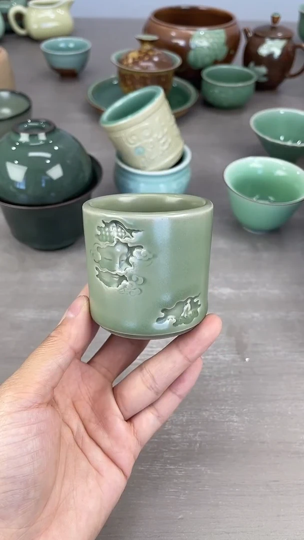 青瓷仓储福利清仓