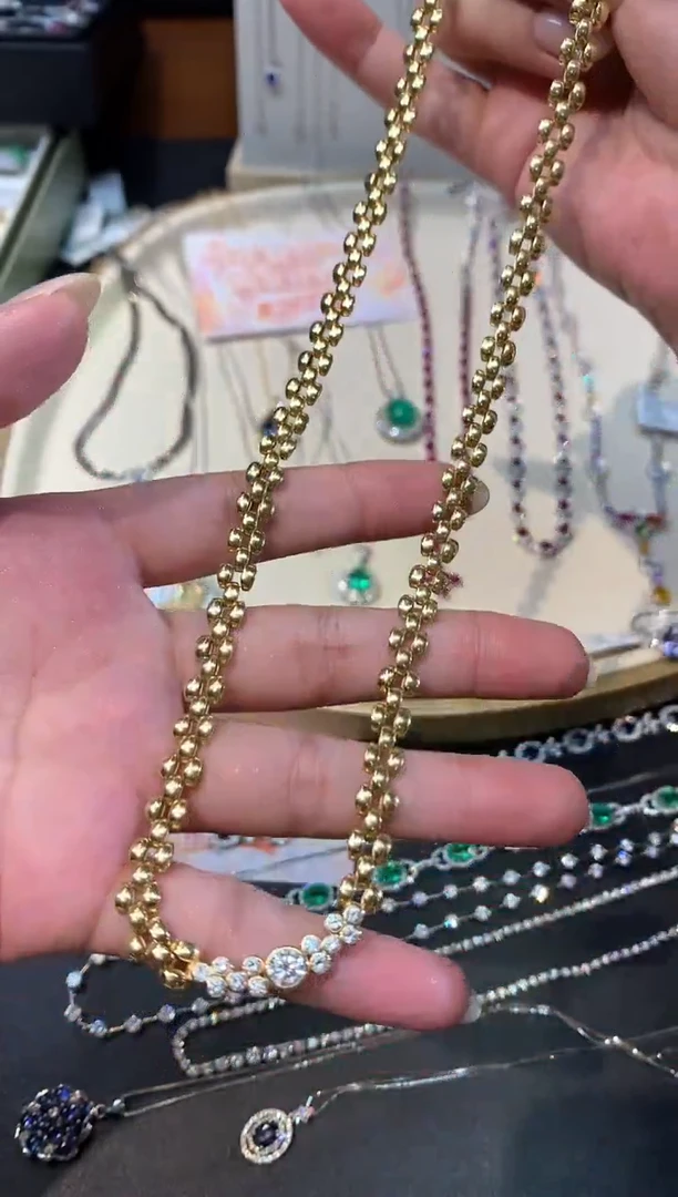 18K金镶嵌颈饰天然钻石W439|28000