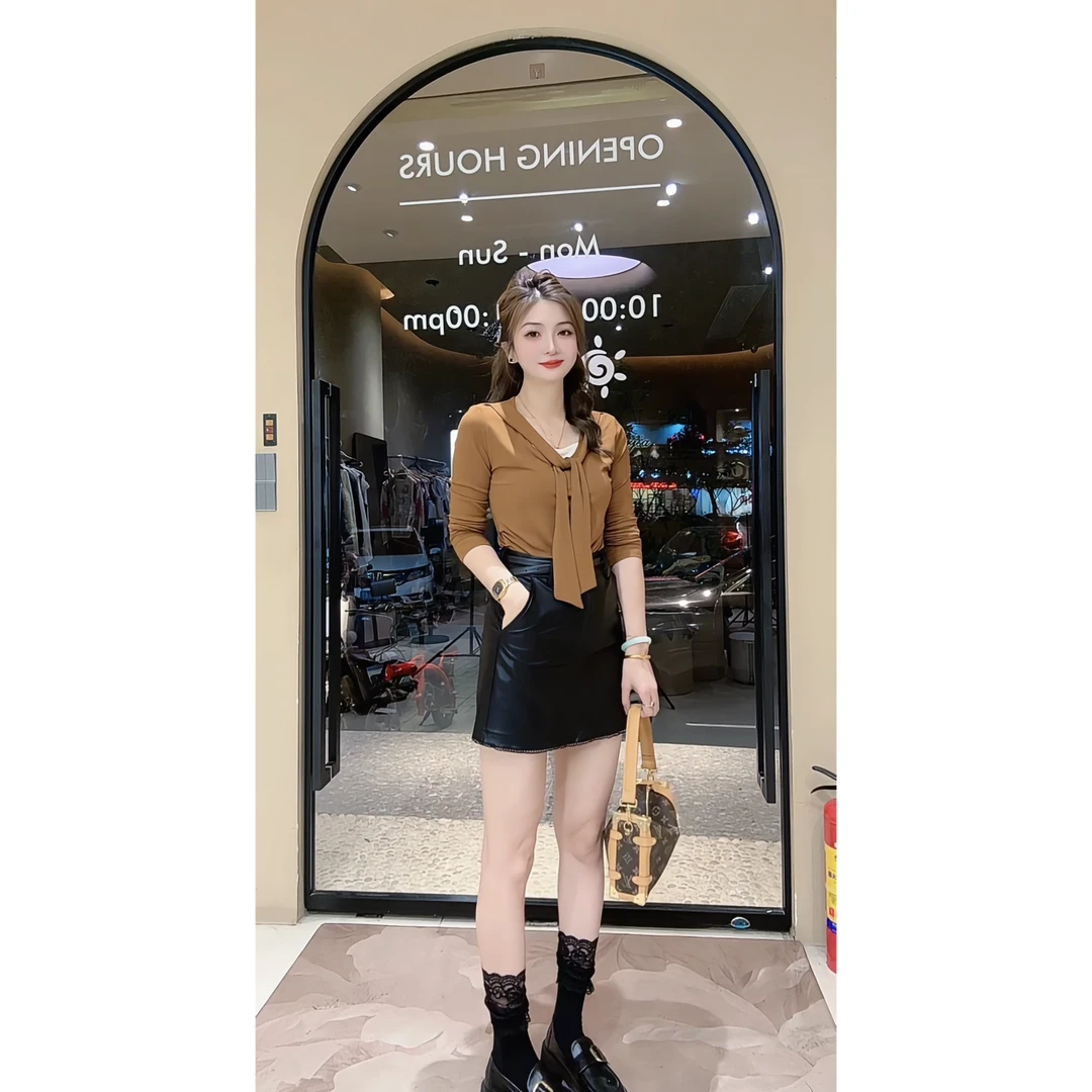 涵儿家 早秋U领拼色假两件抽绳长袖 VS 高腰光泽感A字短裙9576