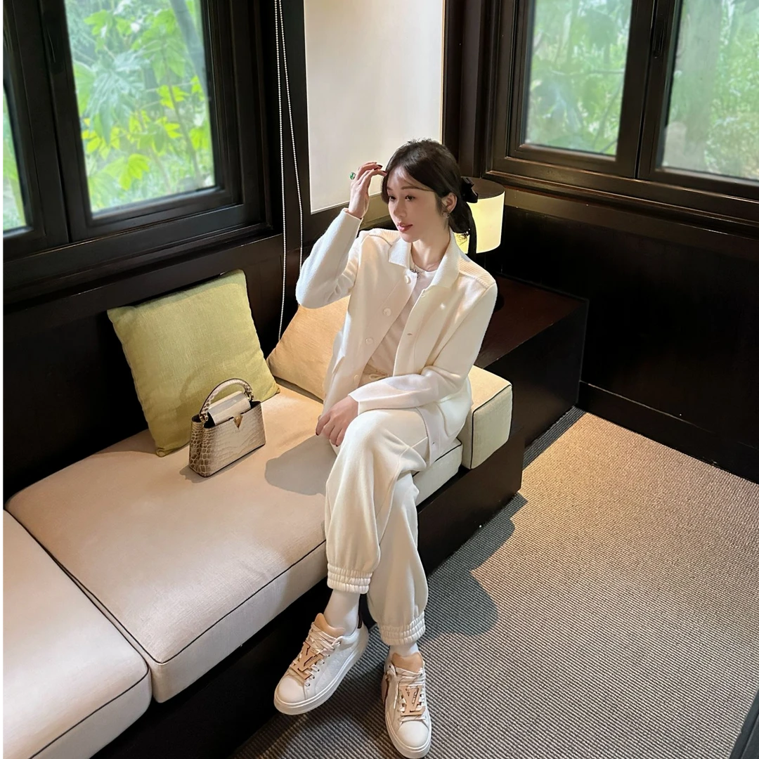 绘千绪 精致设计款四平针毛衫