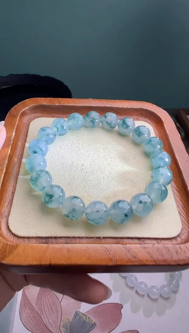 未镶嵌定制翡翠冰飘花手串