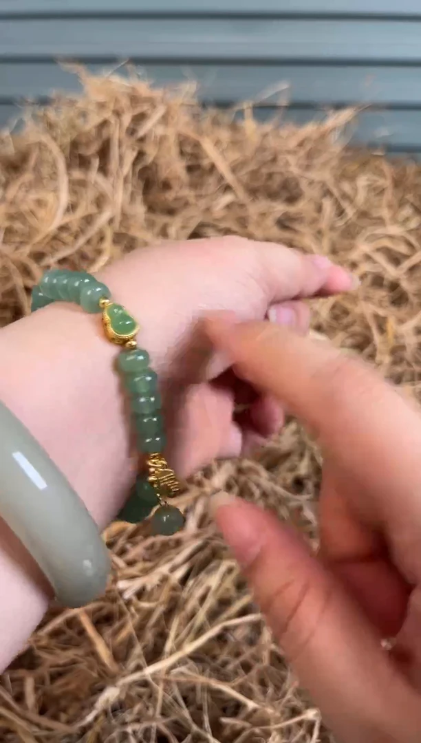 未镶嵌手镯石英质玉编号DH-0019