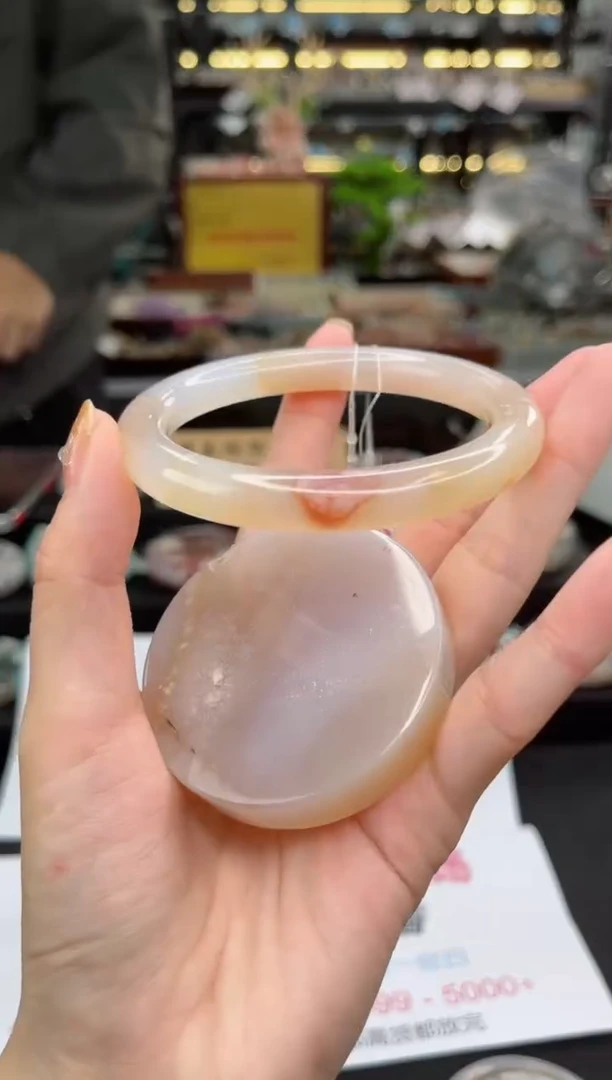 【闪购商品】石英质玉手镯未镶嵌63圈口（不退不换）1491461