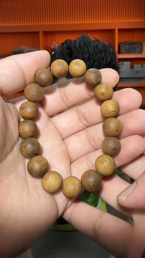 沉香手串38号单圈红土1.3多样性发一