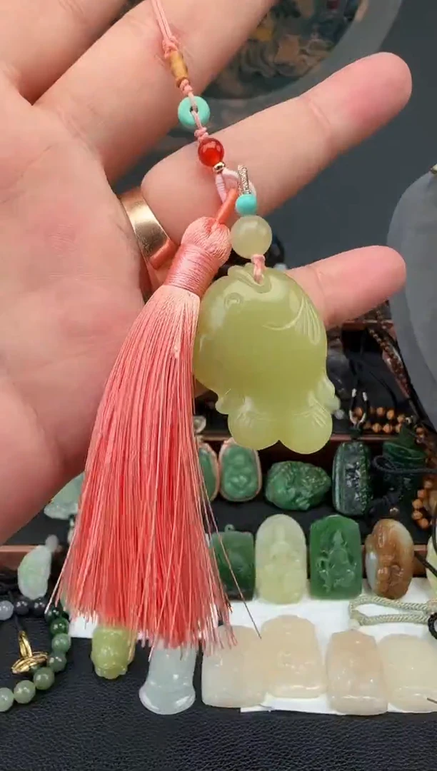 和田玉未镶嵌挂件和田玉