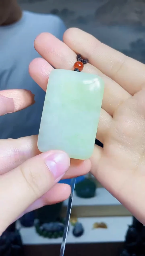 和田玉未镶嵌颈饰1