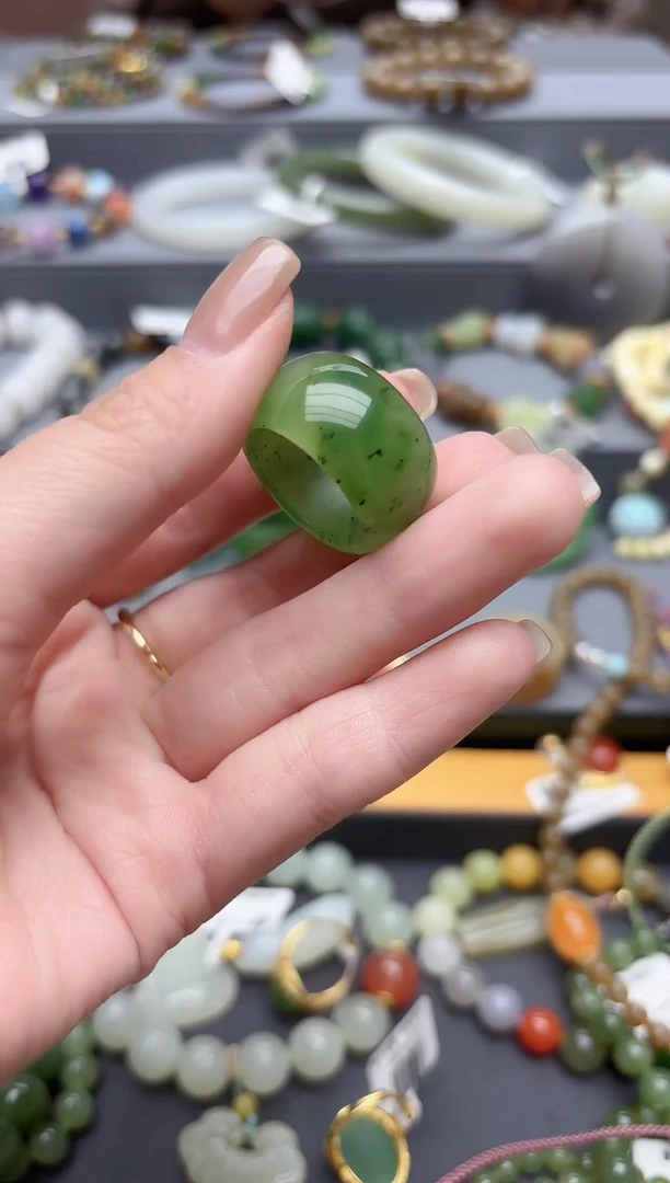 未镶嵌戒圈和田玉天然和田玉碧玉指环17-18号