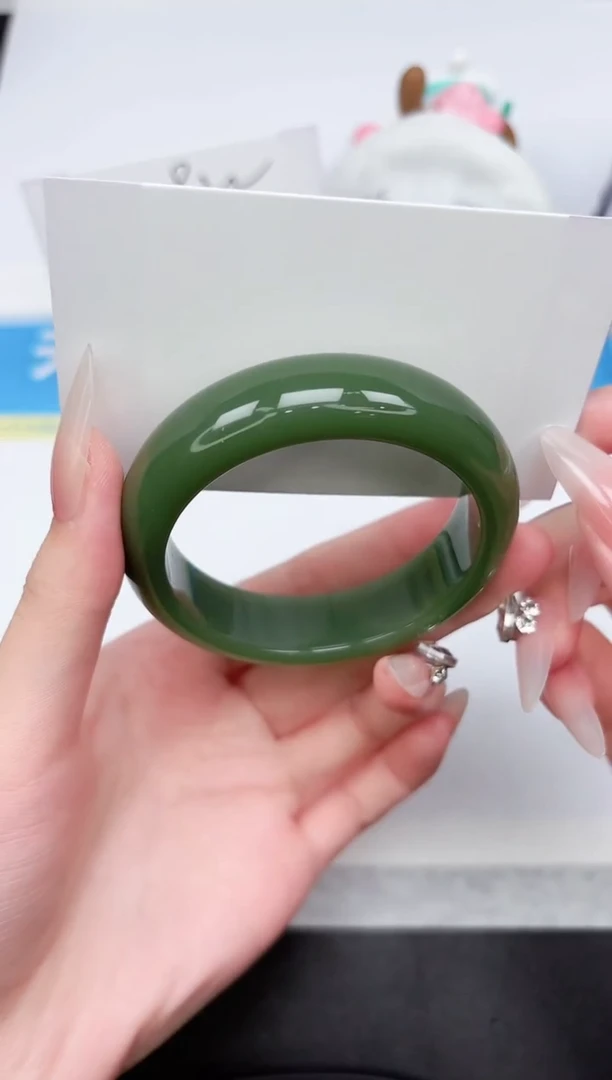 石英质玉手镯未镶嵌309-54.8