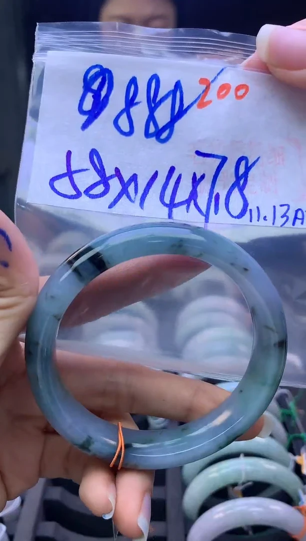 未镶嵌定制翡翠200毛货需精细抛光+多样性发1件+888元