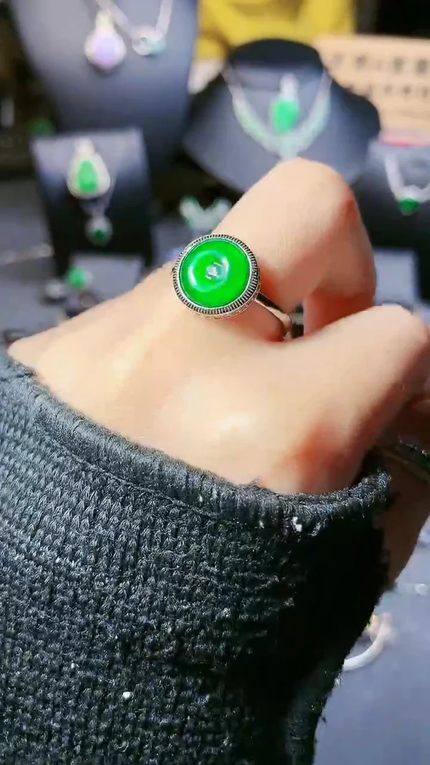 【闪购商品】翡翠戒指银S925镶嵌戒指