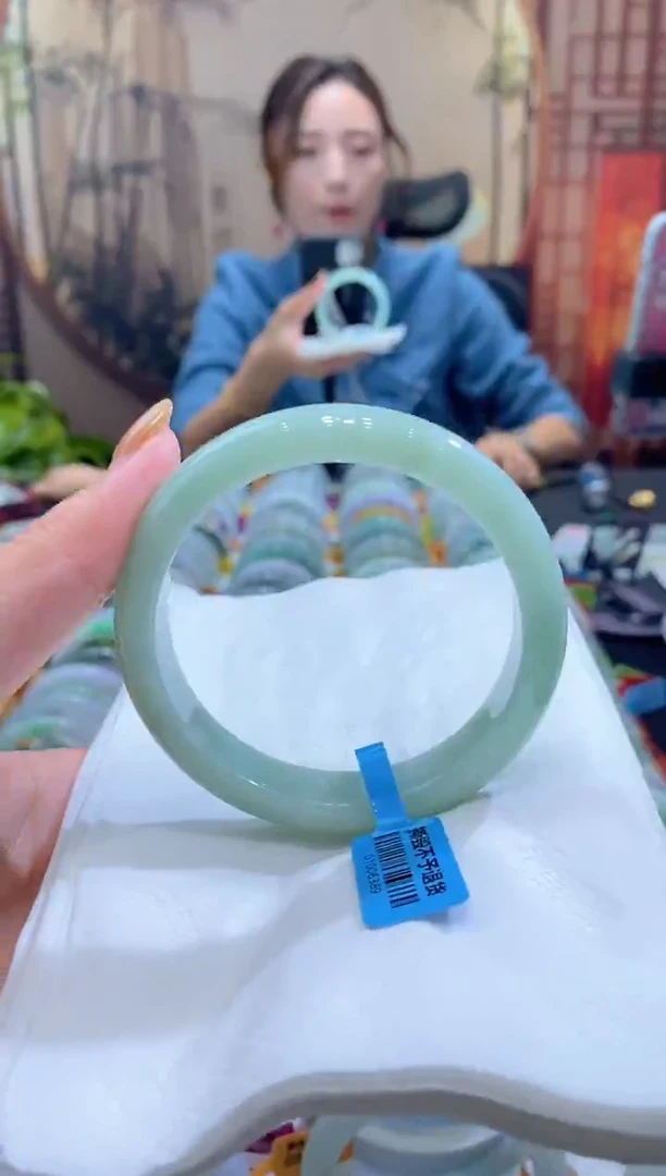 未镶嵌手镯翡翠000089455