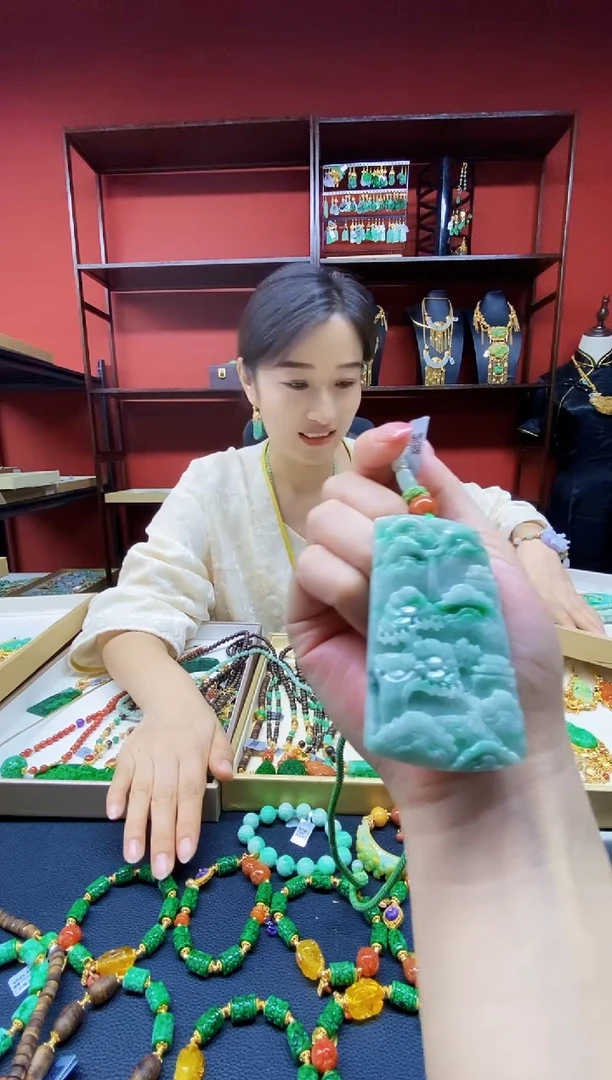 颈饰未镶嵌翡翠翡翠吊坠